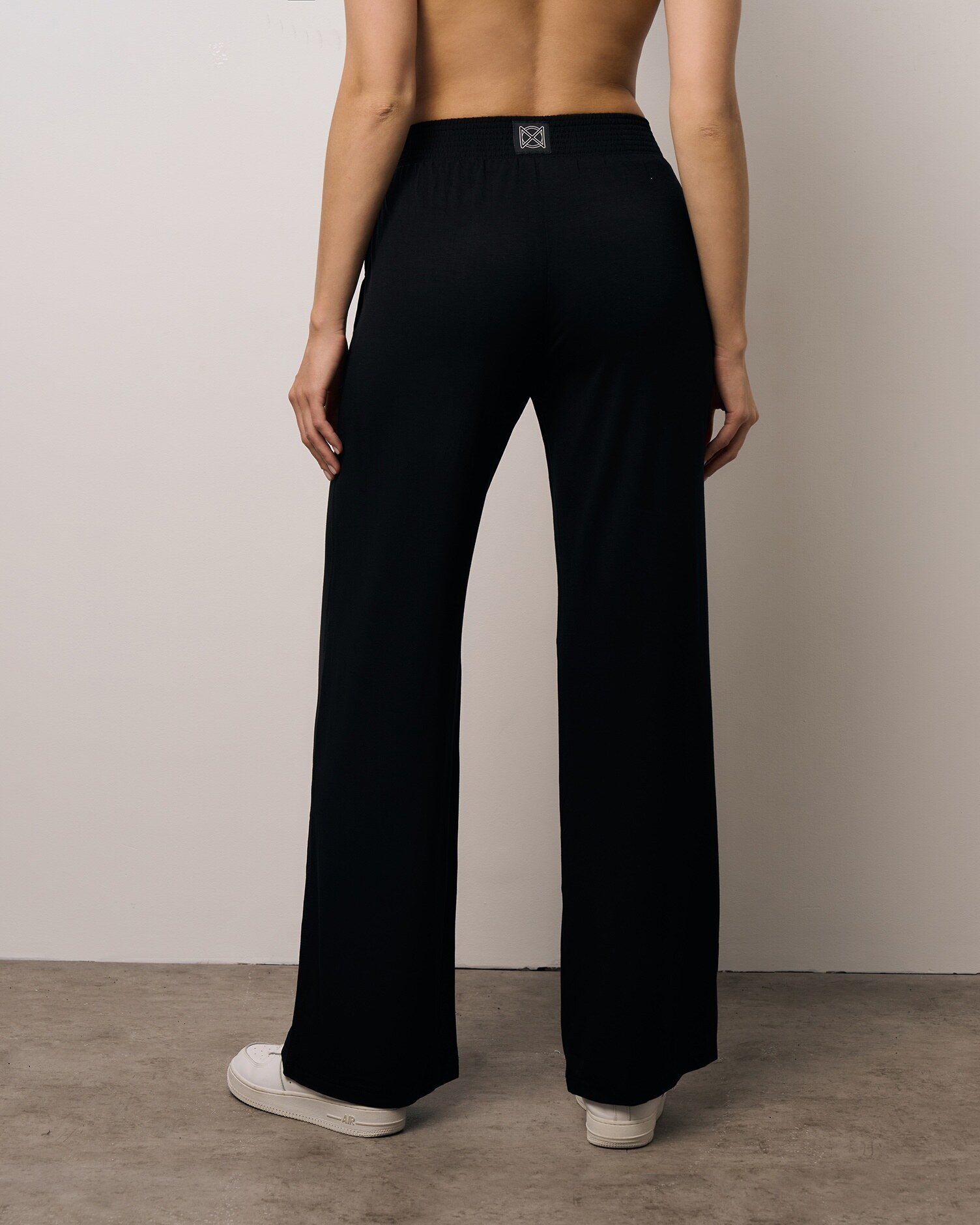 картинка Брюки женские МОДЕЛЬ 61/OXO-3588 от магазина Одежда+