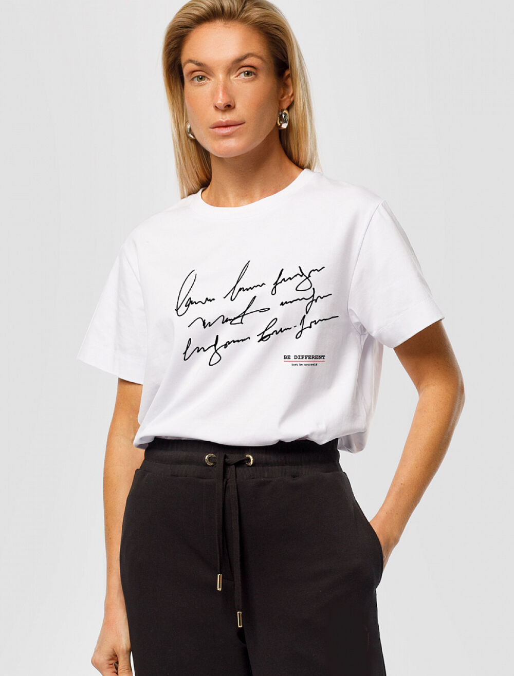 картинка Футболка женская D49.983 от магазина Одежда+