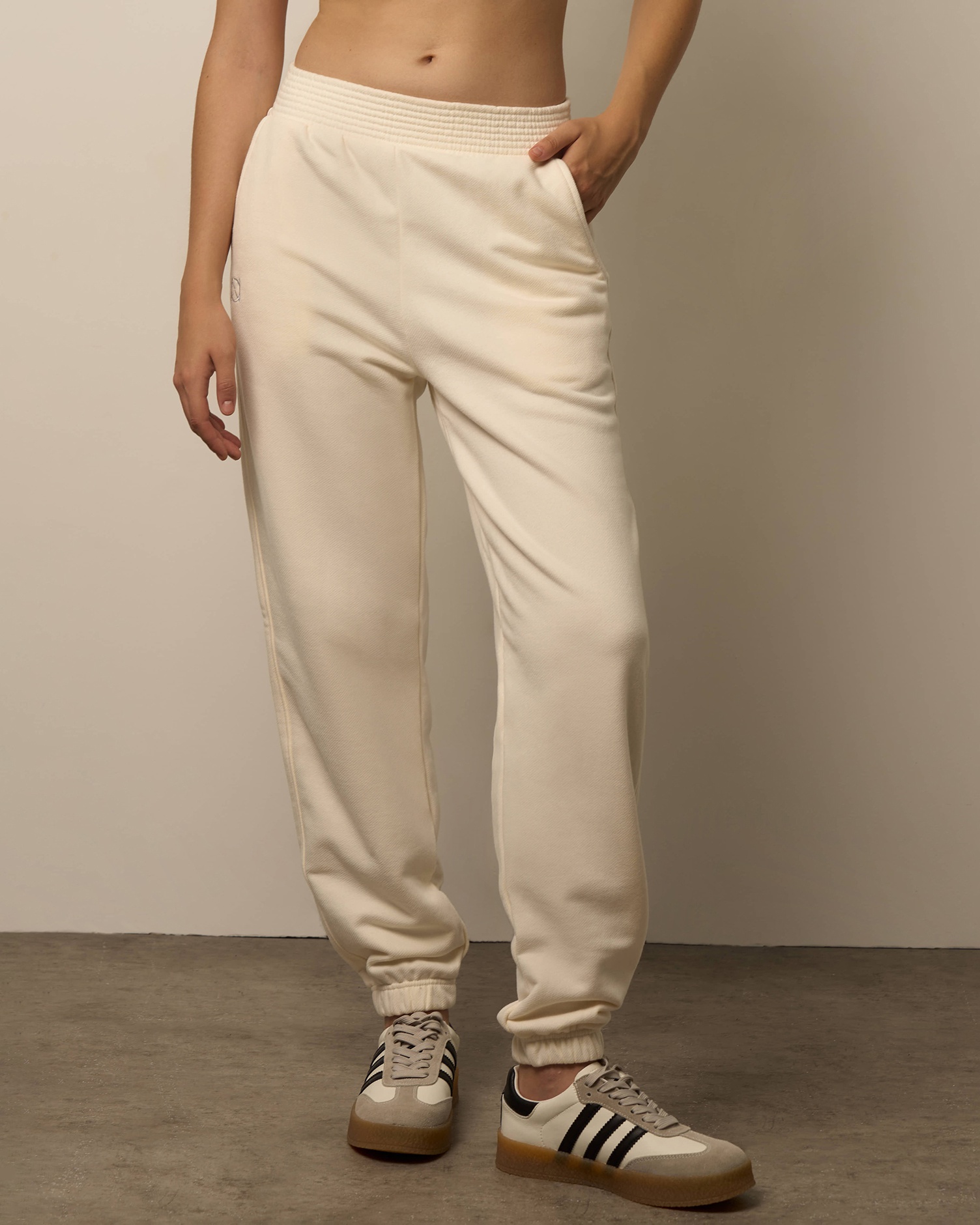 картинка Брюки женские МОДЕЛЬ 41/OXO-3165-1028 от магазина Одежда+