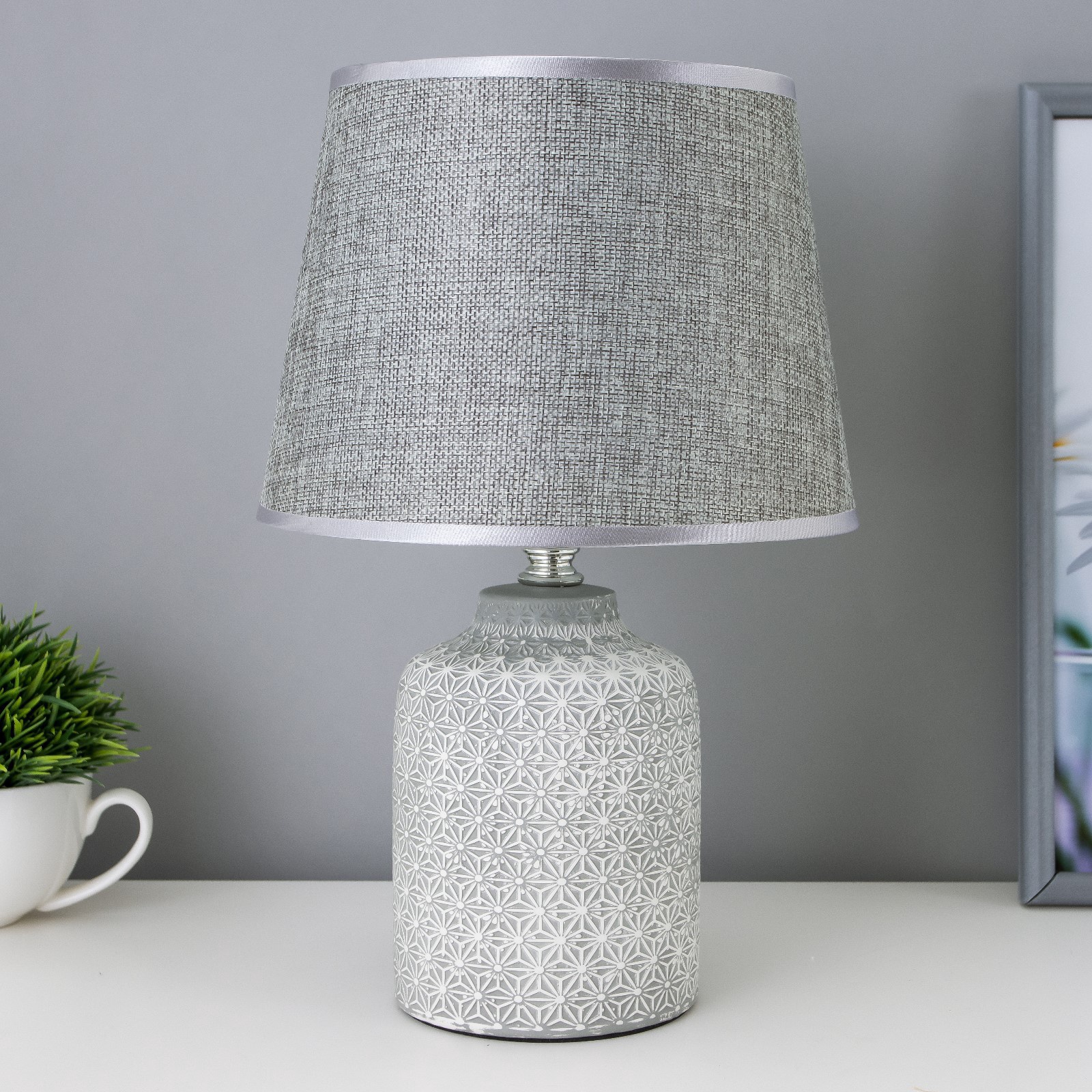 картинка Лампа настольная 48467/7394901 от магазина Одежда+