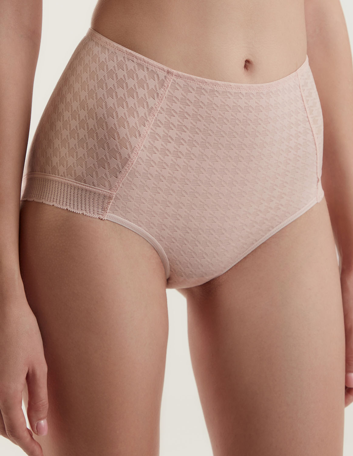 картинка Трусы женские "Conte" BODY COUTURE RP2093 от магазина Одежда+
