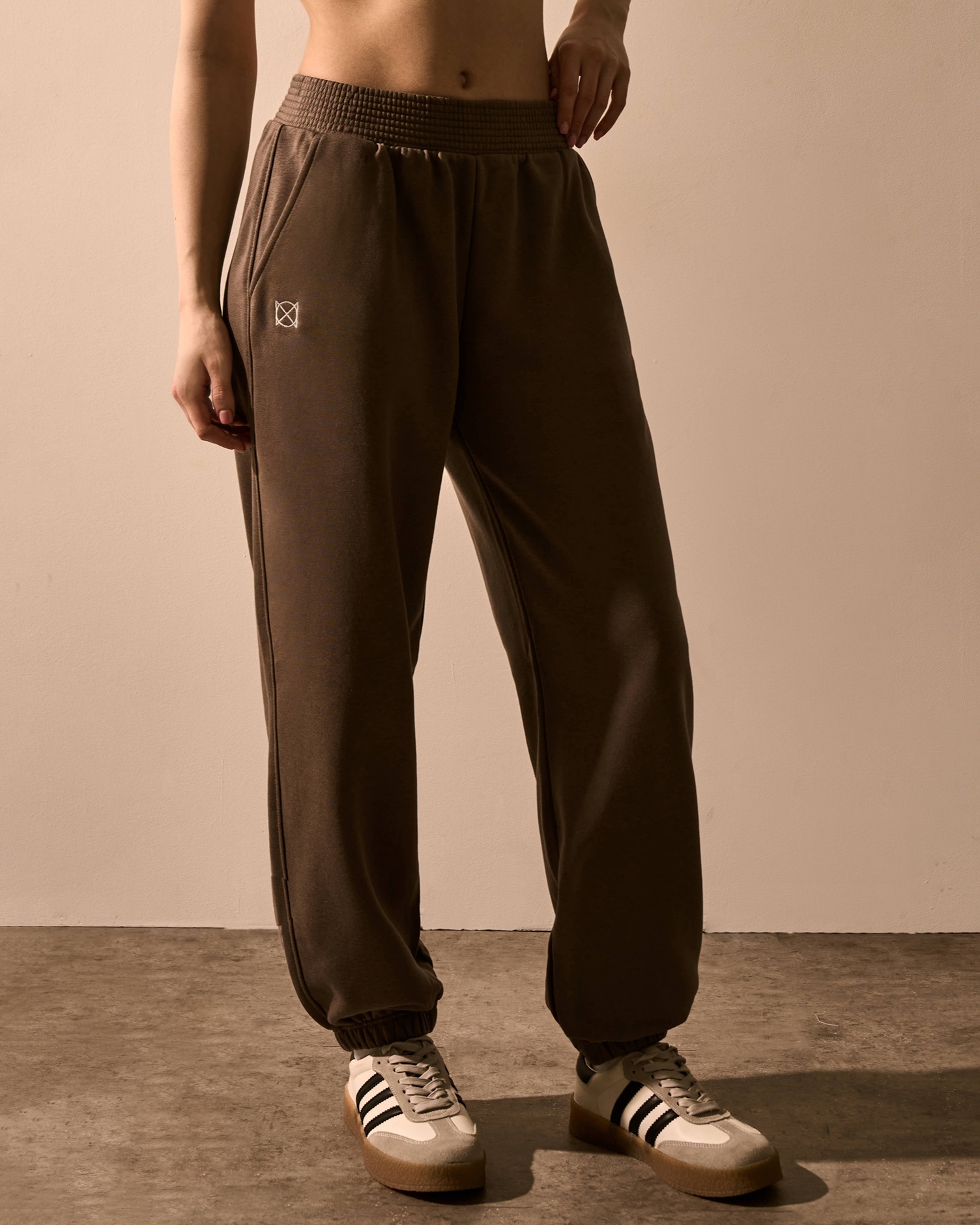 картинка Брюки женские МОДЕЛЬ 59/OXO-4589-324 от магазина Одежда+