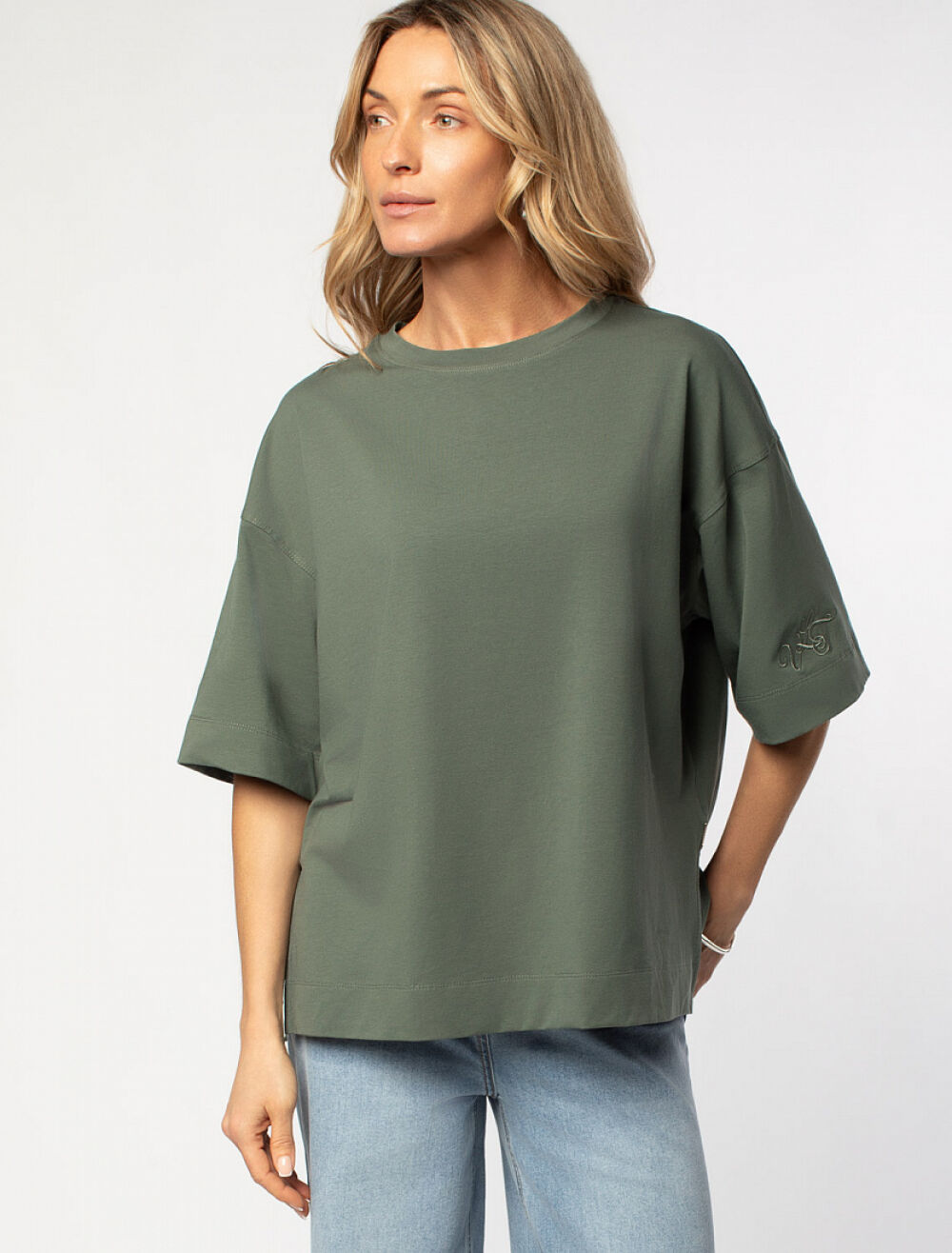 картинка Футболка женская D49.094 от магазина Одежда+